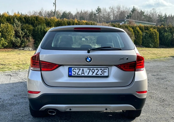 BMW X1 cena 49999 przebieg: 149500, rok produkcji 2014 z Zawiercie małe 596